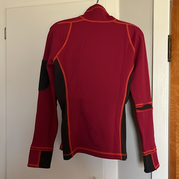 Title Nine 1/4 Zip Athletic Pullover Magenta Pink Long Sleeve Top Size S - Picture 10 of 10